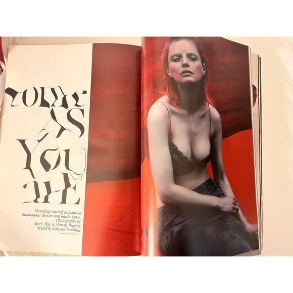 W Magazine September 2013 - Fall Fashion Issue - Cara Delevingne - Picture 16 of 16